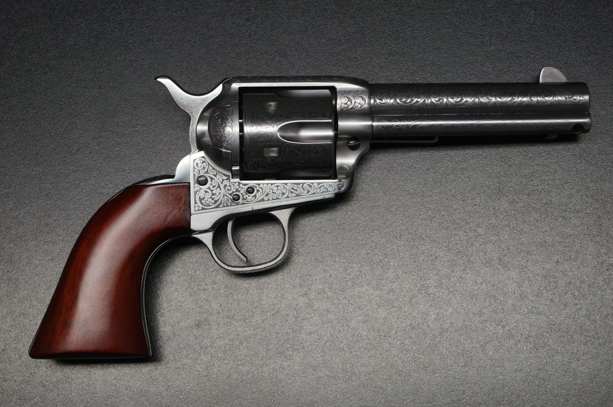 Uberti Replica mit Brushed White Finish graviert