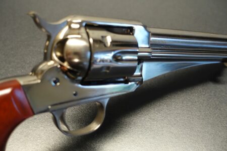 Uberti 1875 Army Outlaw vernickelt