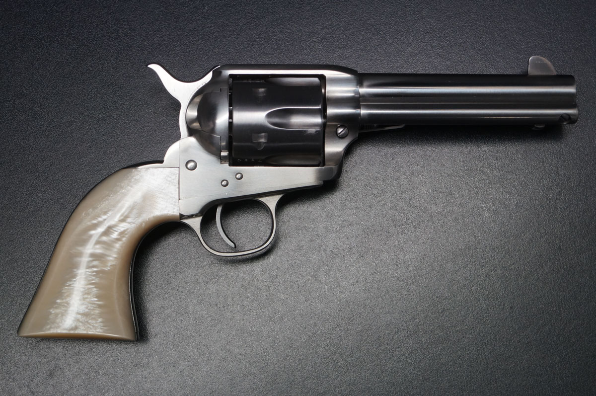 Western Revolver in Stainless Steel