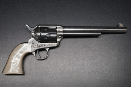 Uberti Stainless Steel Revolver mit Gravur