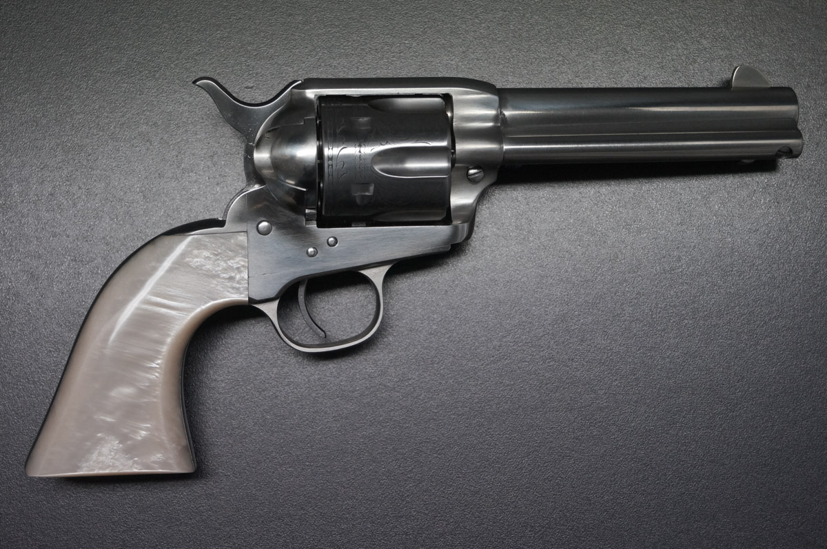 Uberti 1873 Revolver stainless Steel graviert
