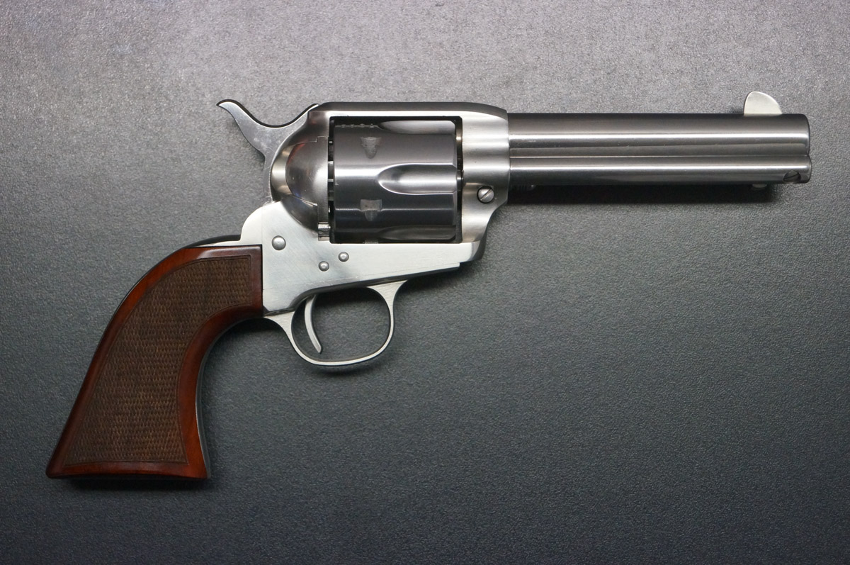 Uberti Revolver Evil Roy 4 Zoll