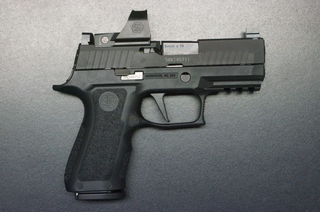 Sig Sauer P320 XCompact mit Romeo 1 Pro