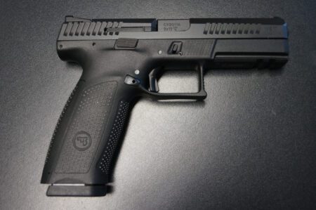 CZ P-10 F