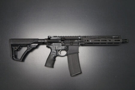 Daniel Defense DD4 MK18 RIII SBR mit 10.3" Lauf in Black