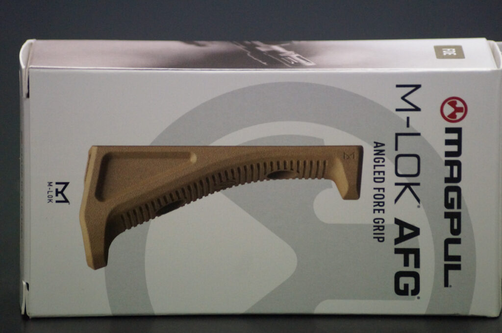 Magpul M-Lok AFG FDE
