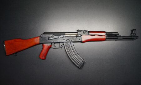 Nedi AK 47 Festschaft