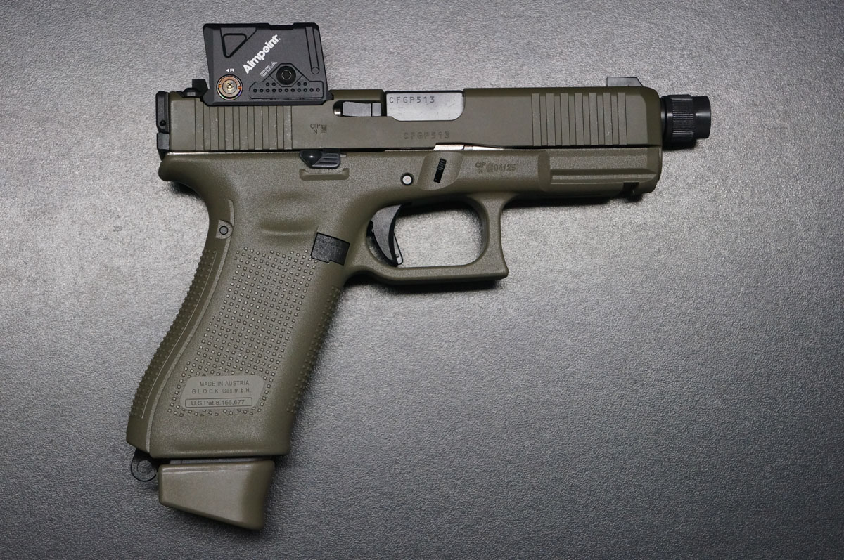 Pistole Glock 45 Hunter Edition a cut mit Aimpoint