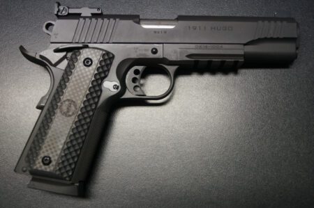 Schmeisser Hugo 1911 schwarz LPA 9mm