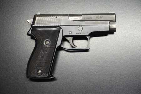 Sig Sauer P225