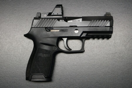 Sig Sauer P320 RX Compact Romeo1