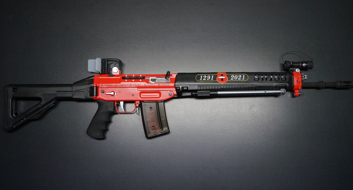 Sig Sauer SG553 Helvetia Edition