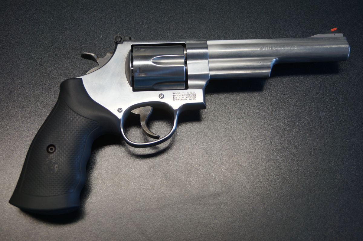 Smith & Wesson 629 6"