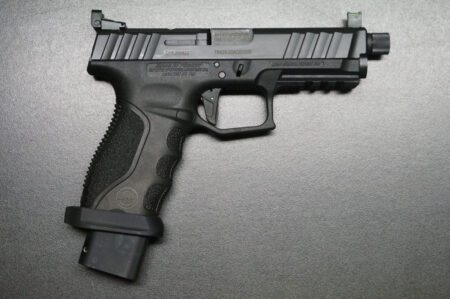 Stoeger STR9