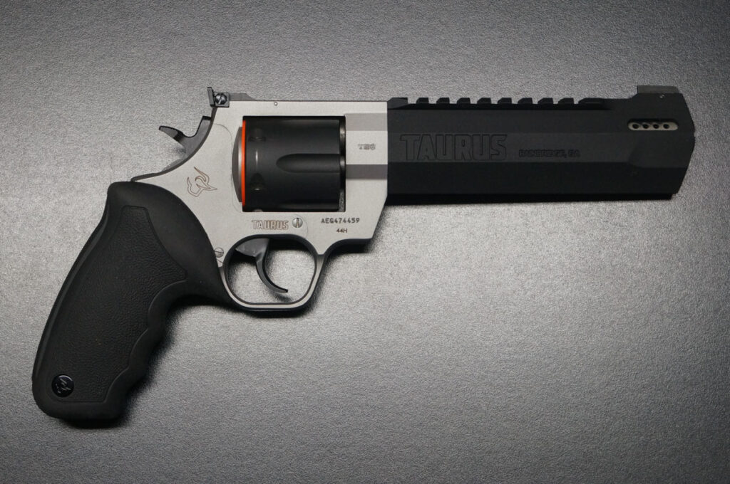 Taurus Raging Hunter 6.73" Duo .44 Magnum