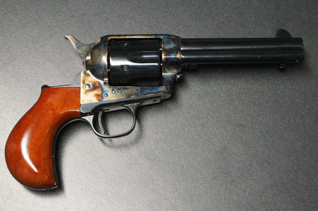 Uberti 1873 Thunderer V notch