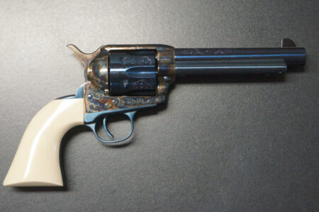 Uberti 1873 Cattleman handgraviert