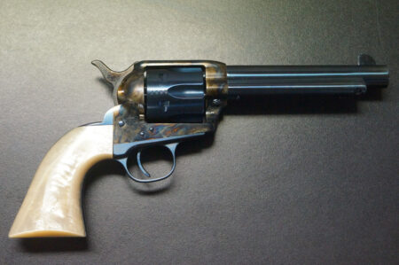 Uberti Cattleman Carcoal Blue