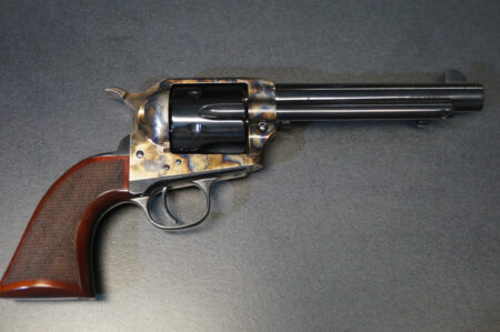 Uberti 1873 El Patron Competition