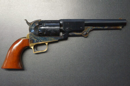 Uberti 1ST MOD. DRAGOON